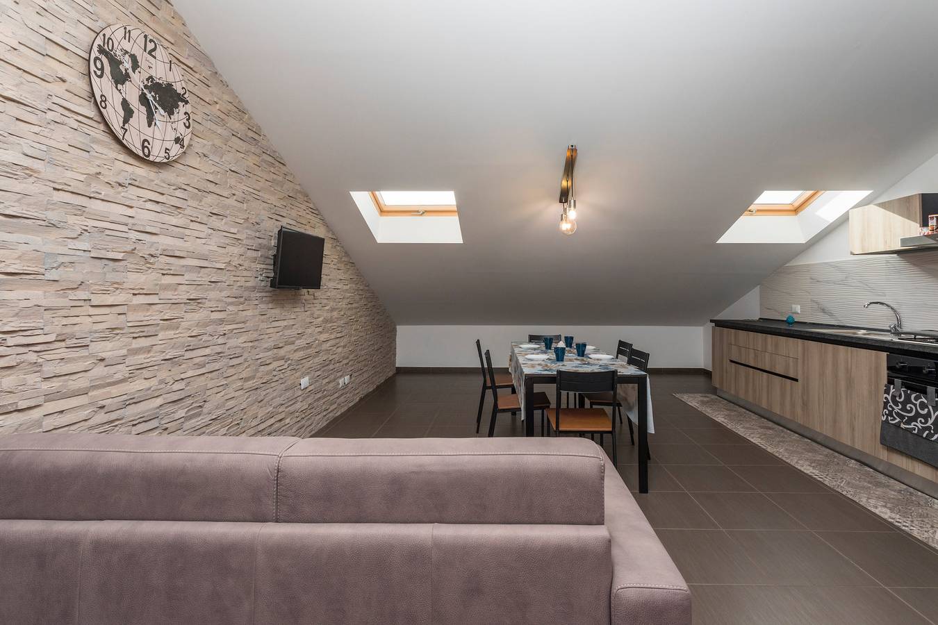Appartement entier, Appartement 'Sophia' avec Vue sur la Montagne, Terrasse Commune et Climatisation in Fiumefreddo di Sicilia, Province de Catania