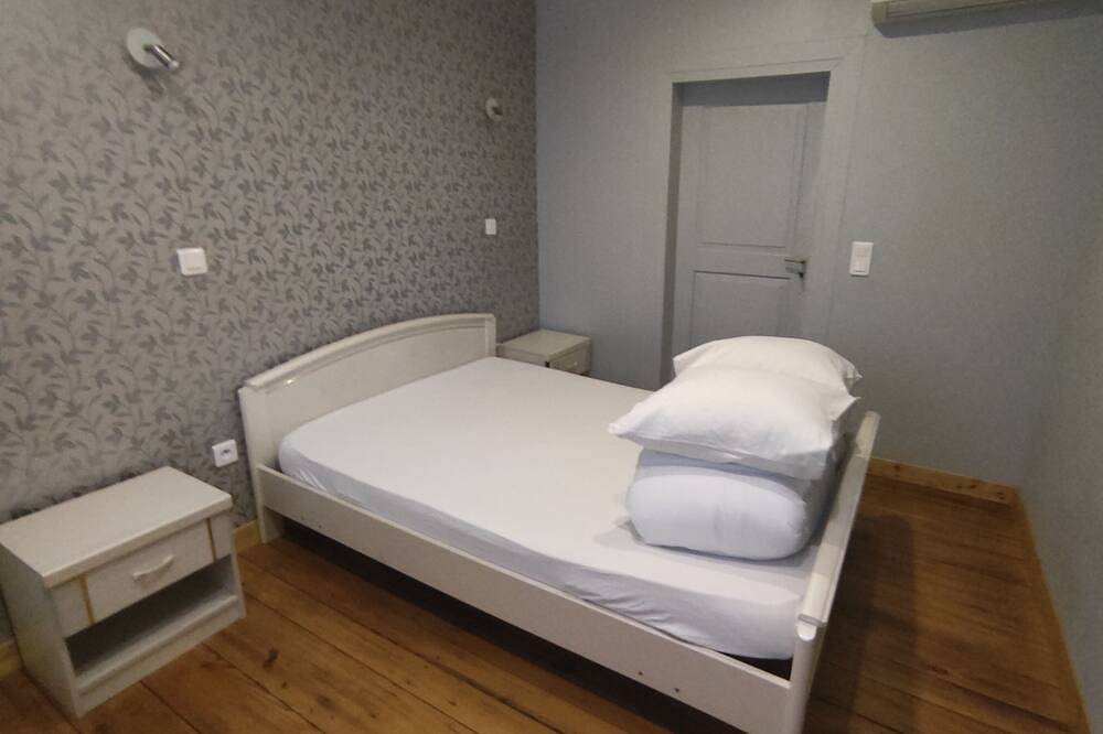 Between Colmar and Grand Ballon \ntownhouse with garden and double garage in Guebwiller, Parc naturel régional des Ballons des Vosges