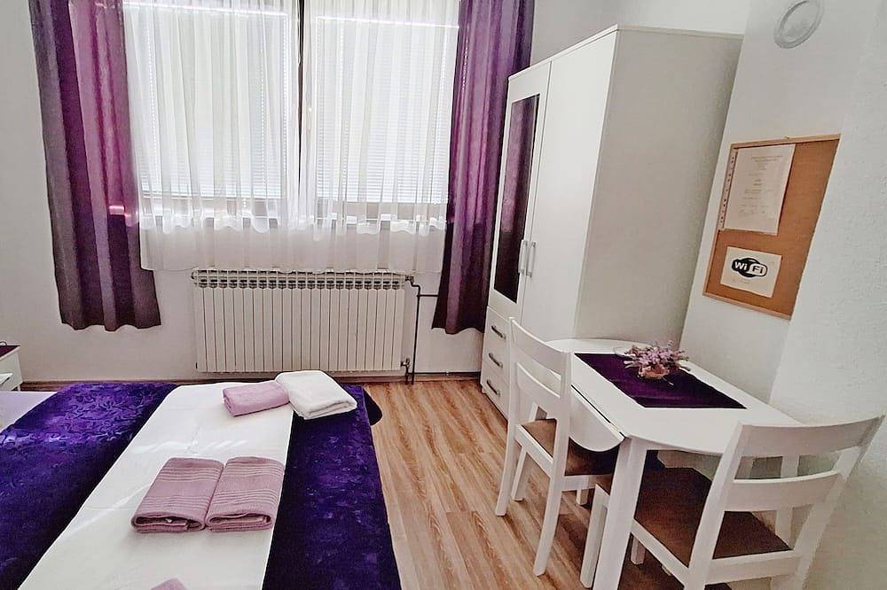 Geheel appartement, Appartementen en kamers Anton,, Rakovica, Plitvice, Kroatië in Rakovica, Karlovac region