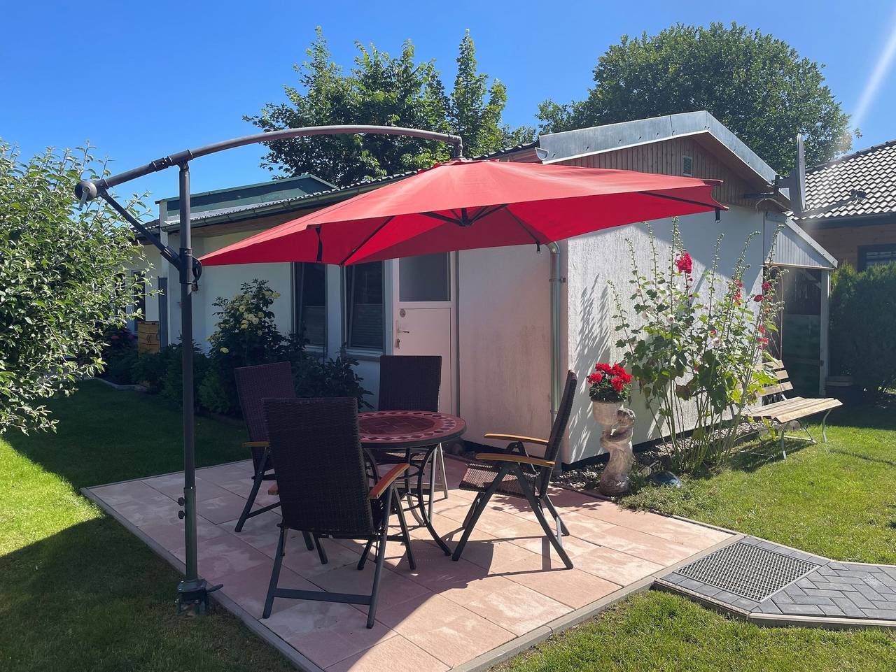 Ganze Ferienwohnung, Deb 017 Bungalow mit Gartenterrasse in Altefähr in Altefähr, Stralsund Umland