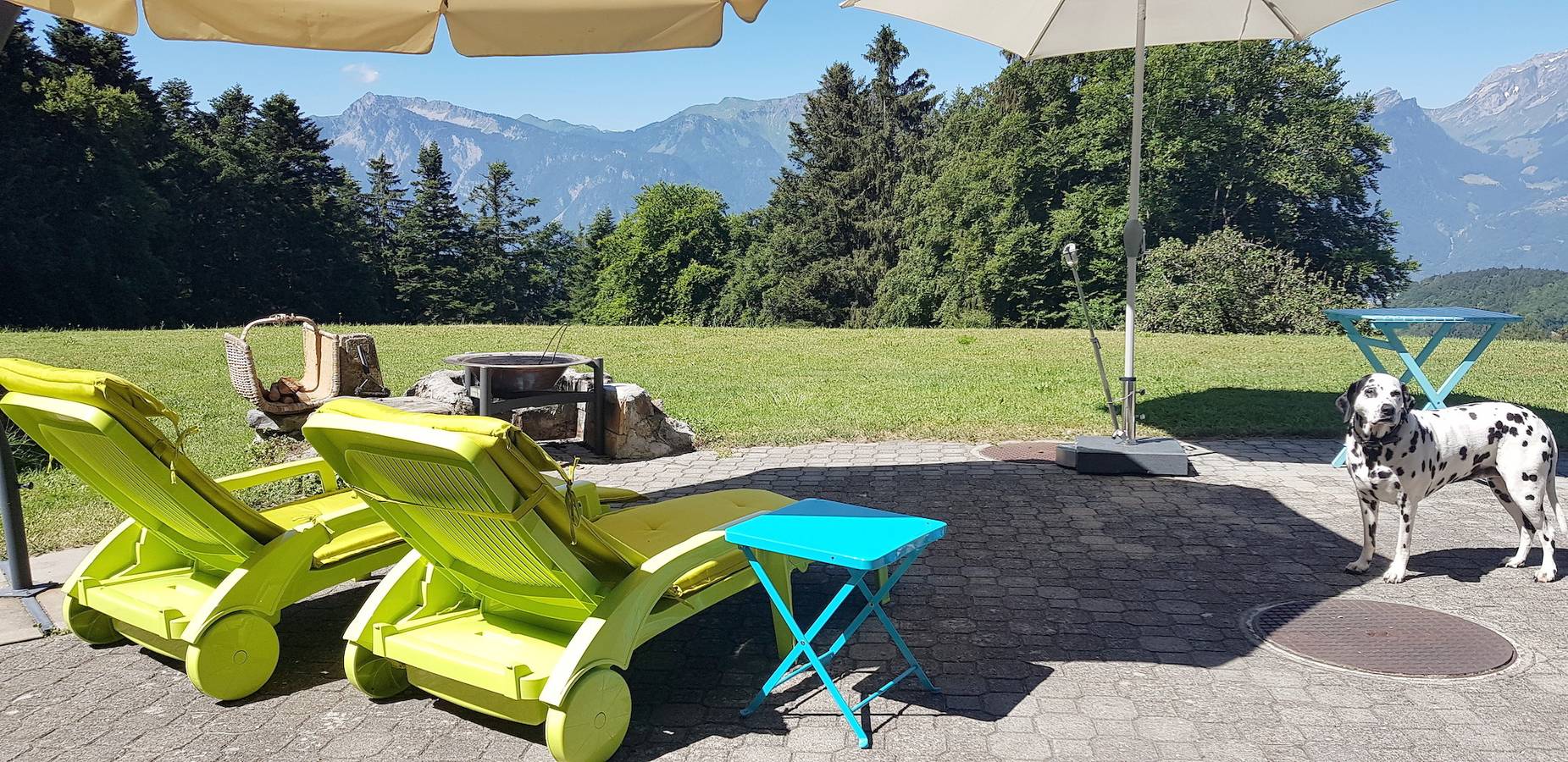 Chalet mit Panorama Berg und Seeblick in Corbeyrier, Westalpen