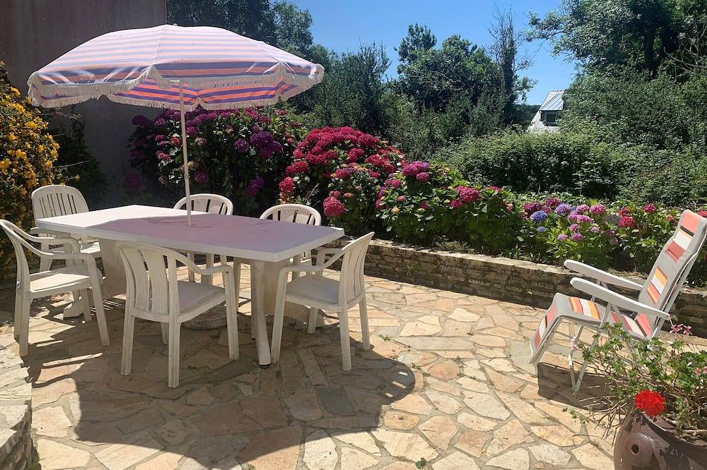 La mer à pied ! maison spacieuse jardin terrasse 3 chambres, Ideal famille in Plougastel-Daoulas, Région de Brest