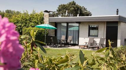 Bungalow für 4 Personen in Friesenstrand Tossens, Butjadingen, Bild 1