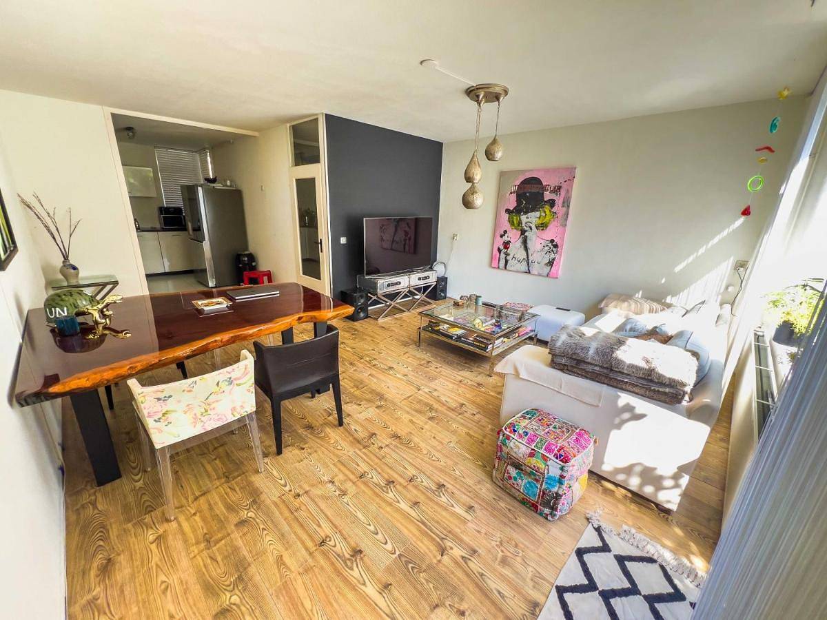 Deluxe King Room in Kijkduin, Den Haag