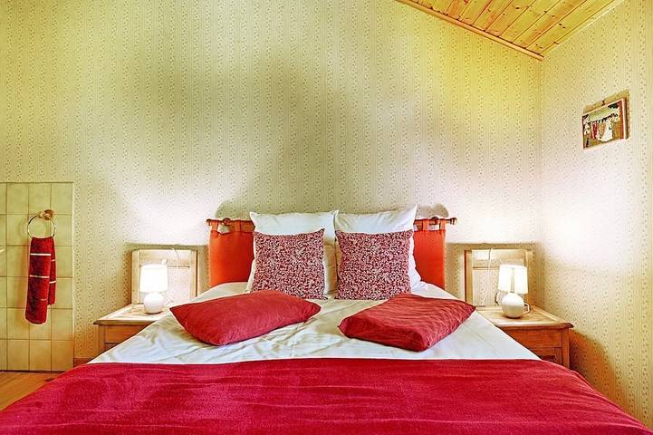 Location de vacances pour 10 personnes, avec terrasse et jardin à Sainte-Croix-aux-Mines - 4