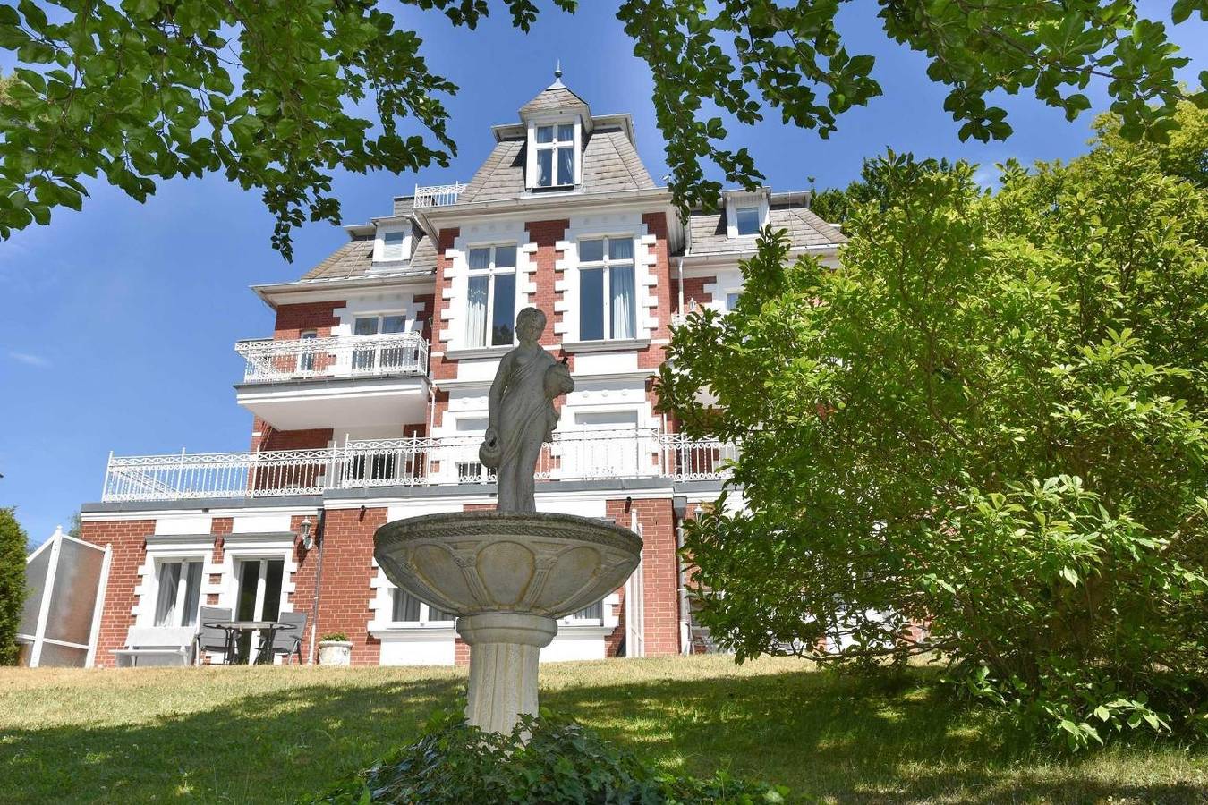 Appartement entier, Villa Hohe Düne 06 - ideal für vier bis sechs Personen in Seebad Heringsdorf, Heringsdorf