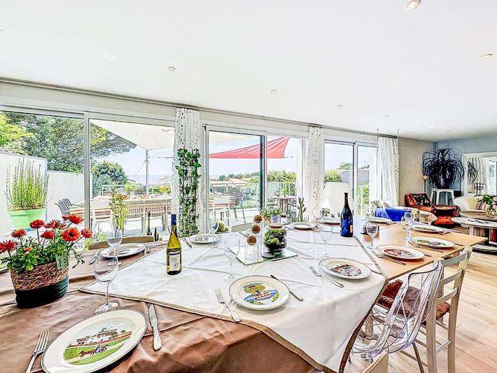 Location de vacances pour 15 personnes, avec terrasse et jardin dans Plage de La Joselière - 3