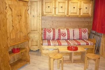 Chalet pour 4 personnes, avec balcon à Val Thorens
