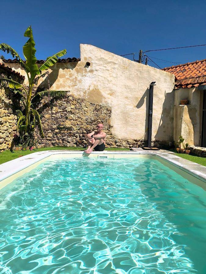 Location de vacances pour 4 personnes, avec piscine ainsi que jardin et vue, animaux acceptés à Rio Maior
