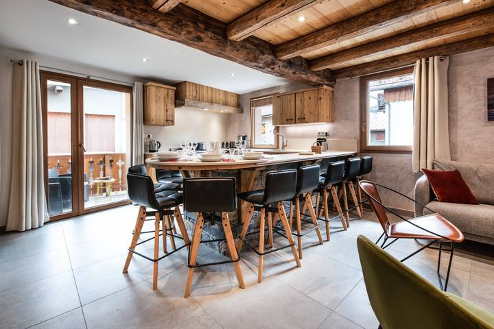 Gîte pour 12 personnes, avec sauna ainsi que jacuzzi et balcon, adapté aux familles dans Aime-la-Plagne - 3