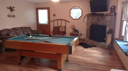 Chalet for 4 Guests in Gatlinburg, Sevier County, Picture 1