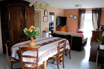 Cottage pour 2 personnes, avec jardin, animaux acceptés à Saint-Méloir-des-Ondes