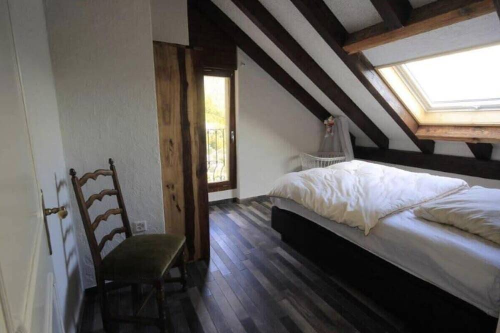 Ganze Wohnung, 3 Br - Peaceful House with Lake View in Vitznau, Vierwaldstättersee