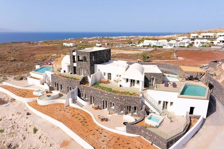 Maison de vacances pour 16 personnes, avec balcon et jardin à Santorin