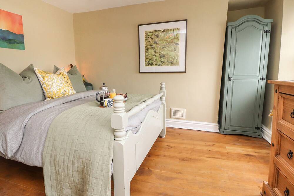 25 St. Georges Quay, family friendly in Lancaster in Lancaster, Lancashire