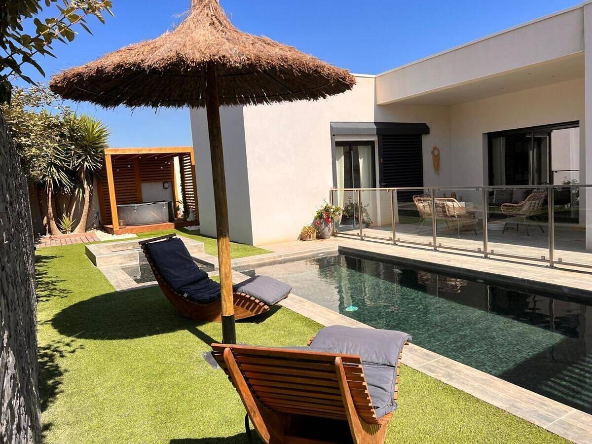 Villa avec piscine proche Barcares in Claira, Côte méditerranéenne (France)