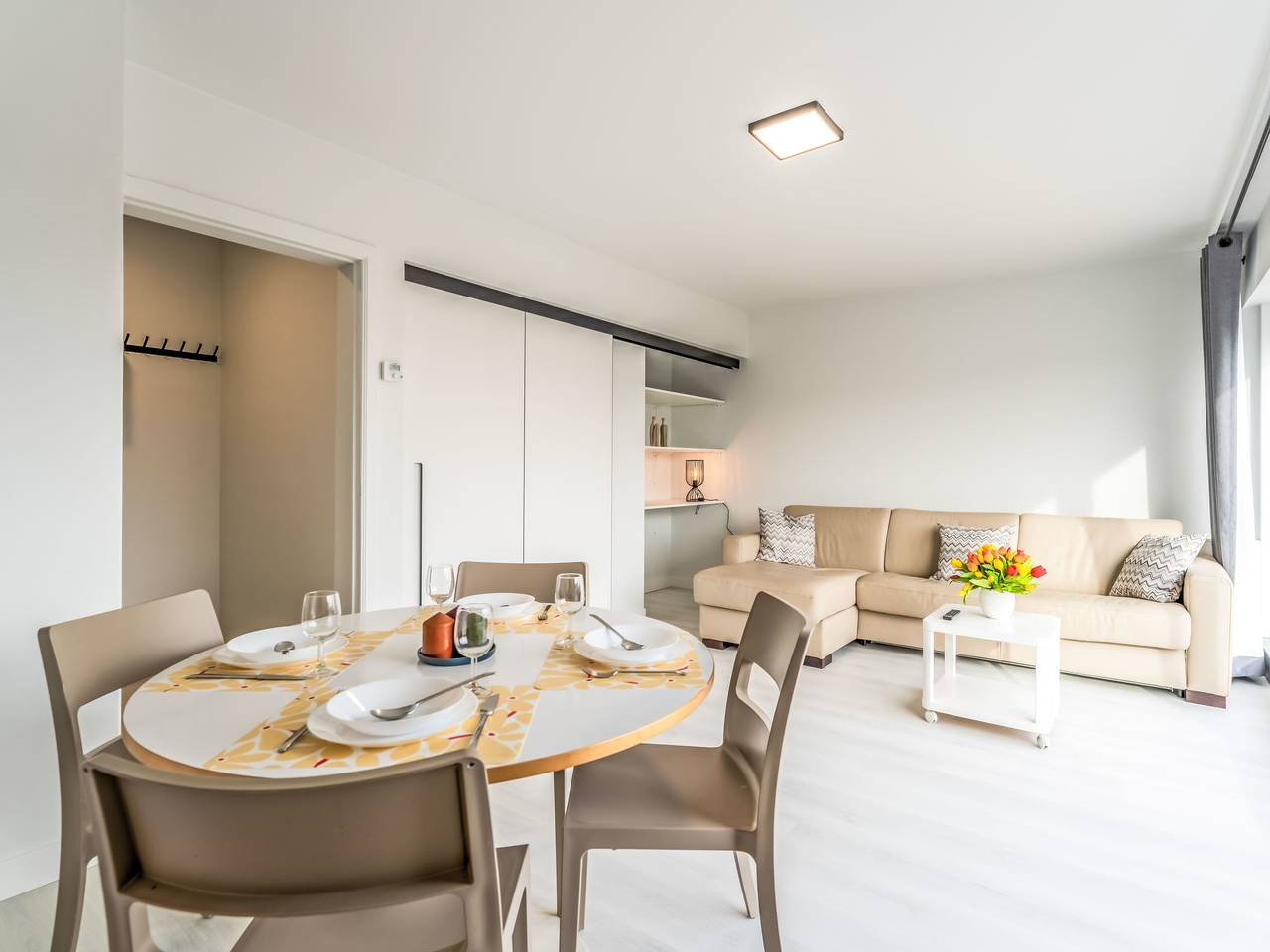 Appartement entier, Ter Linde with two terraces in Blankenberge, Côte belge