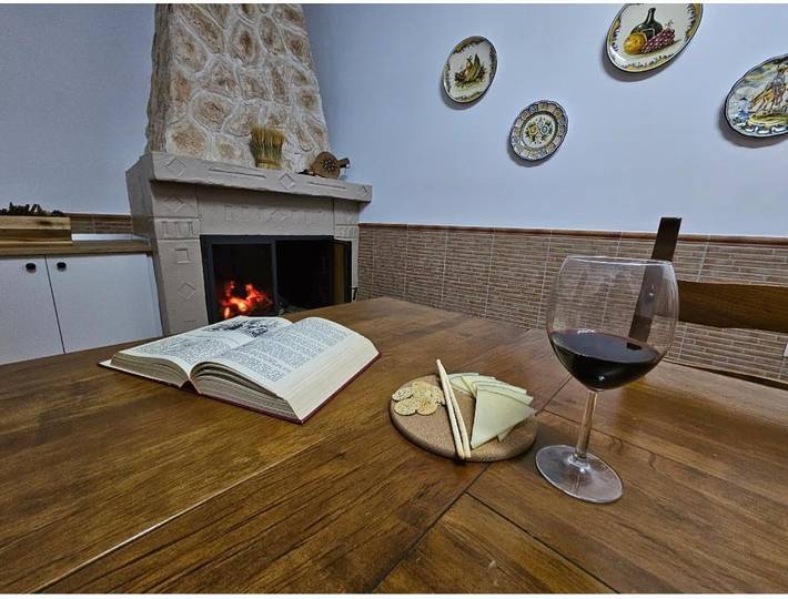 Casa rural para 8 personas, con terraza en El Toboso - 2