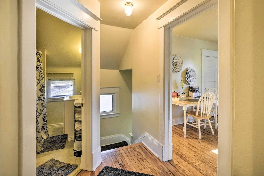 Ganze Wohnung, Wfh-Friendly Billings Apt ~ 1 Mi to Downtown! in Billings, Yellowstone County