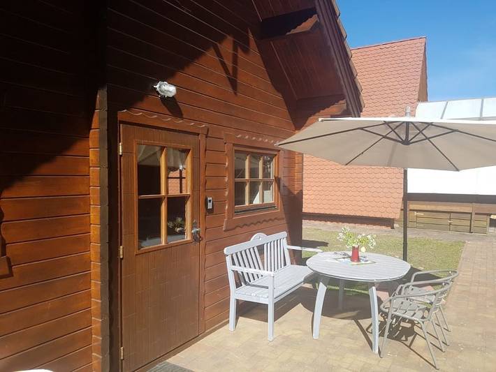 Ferienhaus in Canow mit Schwimmbecken in Canow, Wustrow (Mecklenburgische Seenplatte)