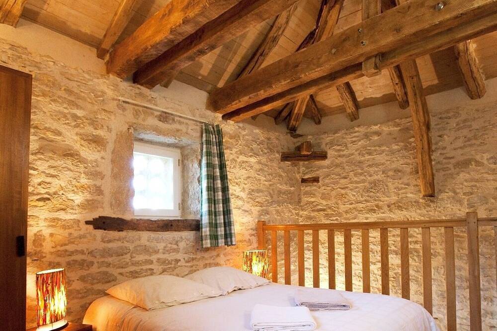 Domaine de fangal 4* - 10p - pigeonnier+maison, climatisés, piscine 25 m privée in Septfonds, Quercy