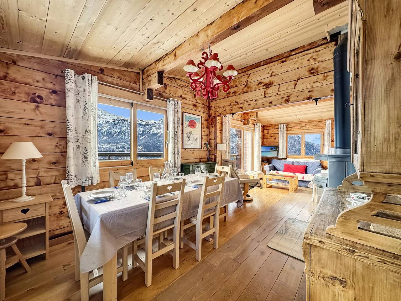 Ch201 Chalet 6 Pers Nearby village in Les Carroz, Arâches-la-Frasse