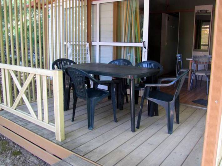 Gîte pour 5 personnes, avec terrasse et piscine, animaux acceptés à Vogüé - 2