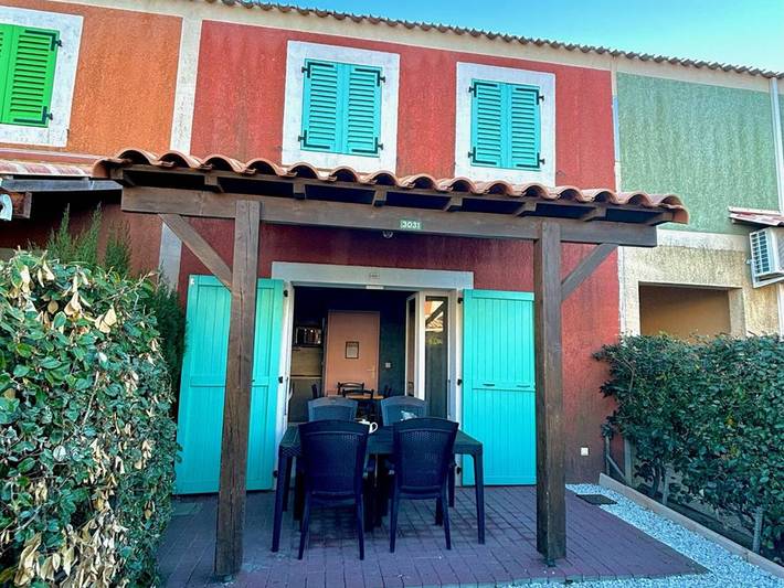 Ganze Wohnung, Gemütliches Ferienhaus, gemeinschaftlicher Pool, 4 Personen, 1.5 km vom Strand, Le Barcarès in Le Barcarès, Côte d'Améthyste