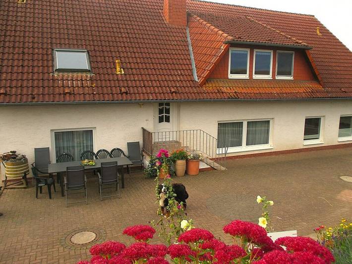 Nur 2,5 km von Obermarsberg entfernt: Gemütliche Ferienwohnung mit Terrasse und WLAN in Marsberg, Hochsauerlandkreis