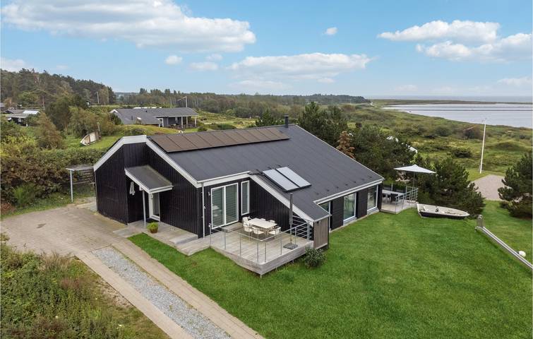 Vakantiehuis voor 8 personen, met sauna en terras in Ebeltoft