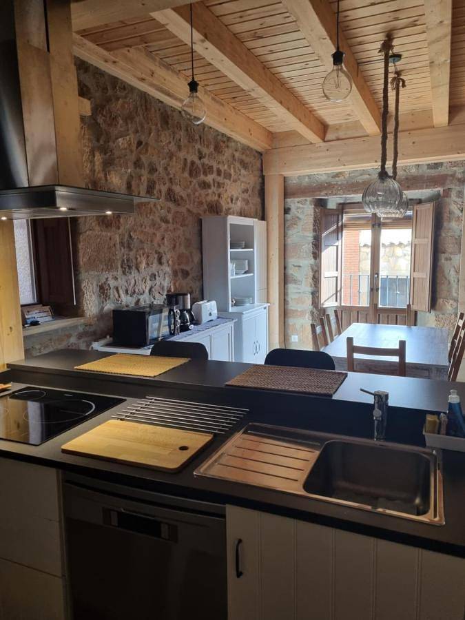 Location de vacances pour 8 personnes, avec balcon et vue à Vinuesa - 4
