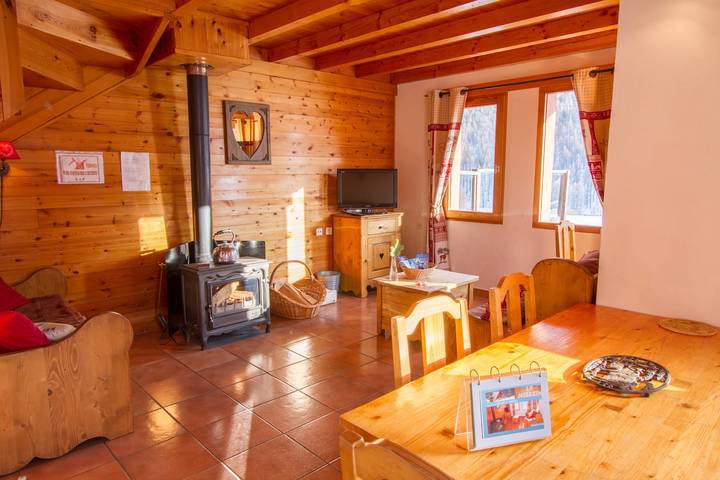 Chalet für 4 Personen, mit Terrasse, mit Haustier - 1