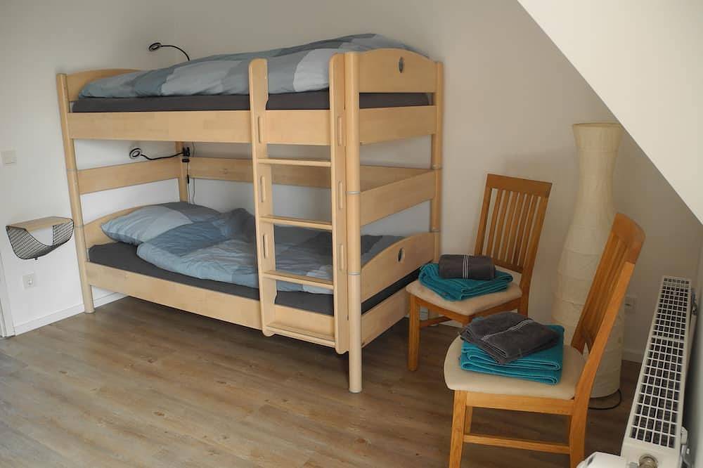 Ganze Wohnung, Apartment \"Cosy\" mit Dachterasse & Dachbodengalerie in Schloß Holte-Stukenbrock, Nordrhein-Westfalen