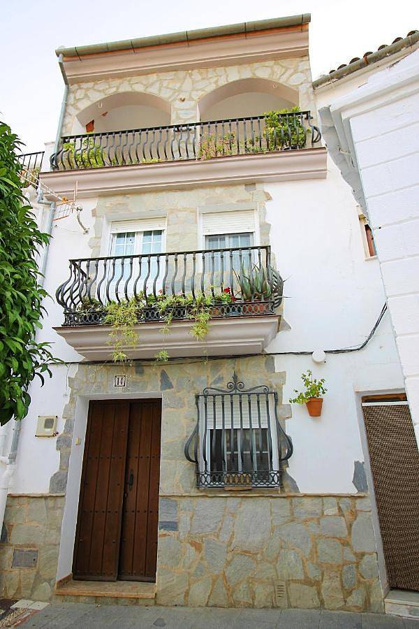 Holiday Home in Igualeja, Provincia de Málaga