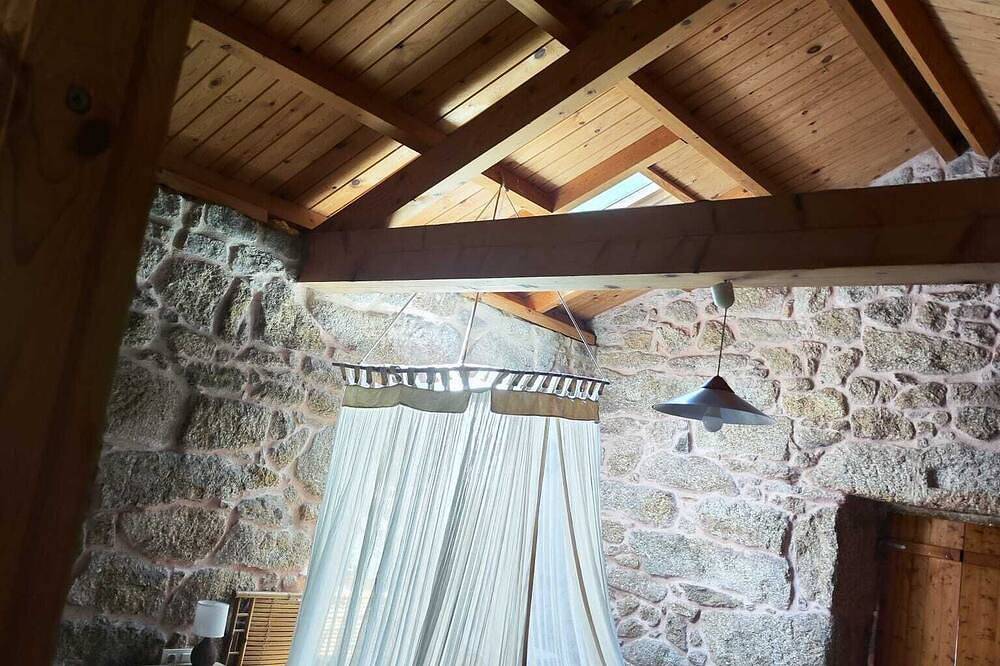 Tranquility and privacy in Rías Baixas Surrounded by trees in a Galician village in Cotobade, Pontevedra Province