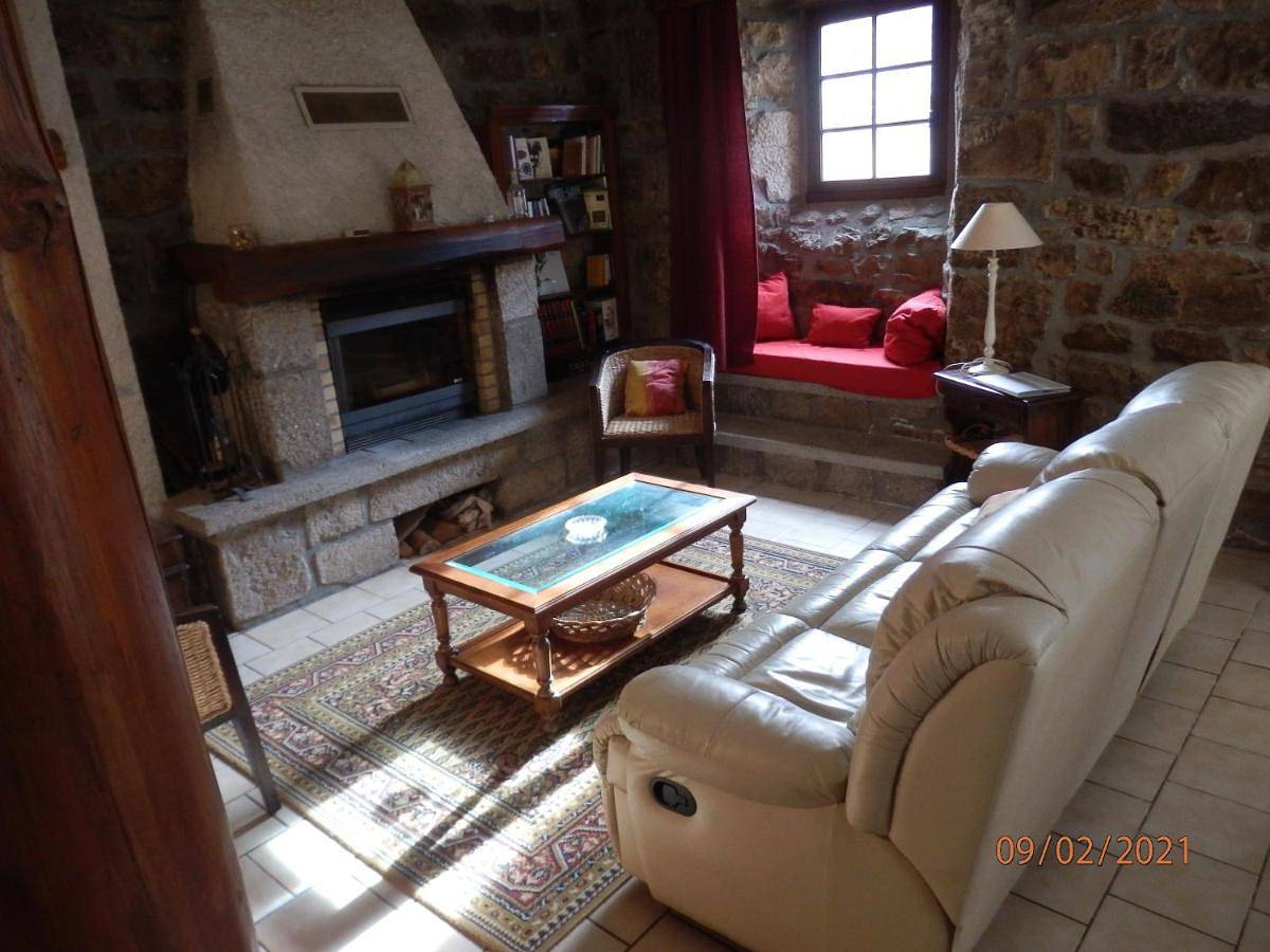 Three-Bedroom House in Le Chambon-sur-Lignon, Mézenc
