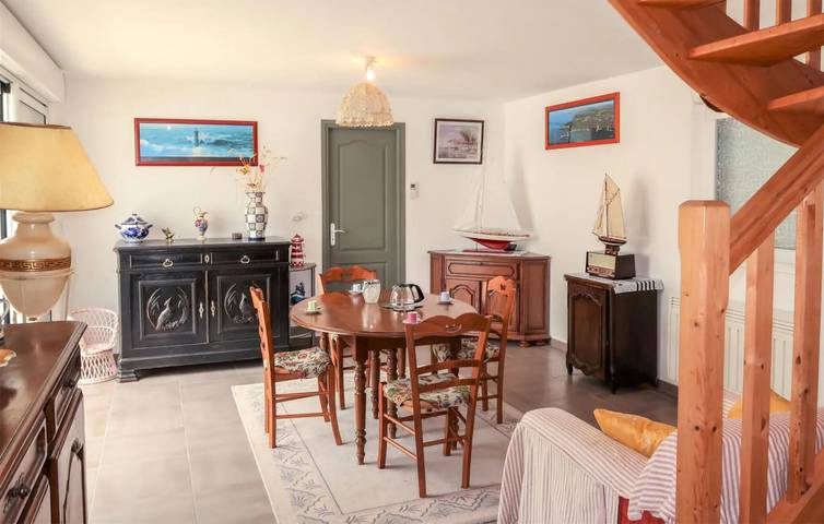 Superbe appartement avec piscine et jardin près de la plage de Port Moguer in Plouha, Côte de Goëlo