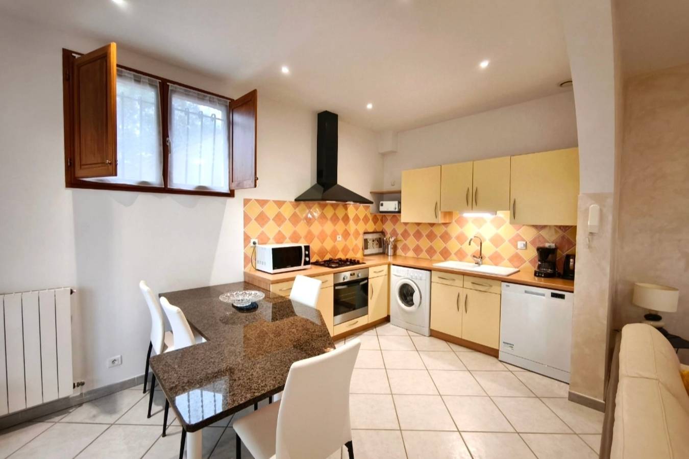 Charming house with terrace and view in Appietto in Appietto, Ajaccio e dintorni