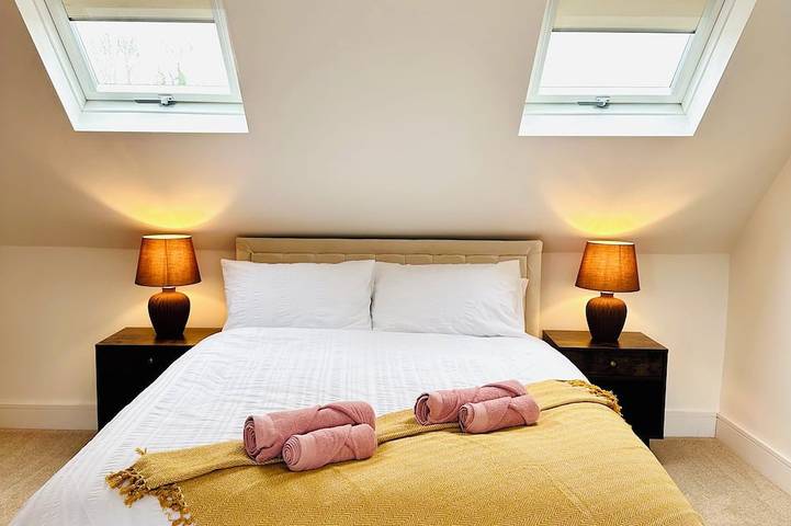 Best house on the street! Up to 10 guests- perfect for families, contractors in Croydon, London