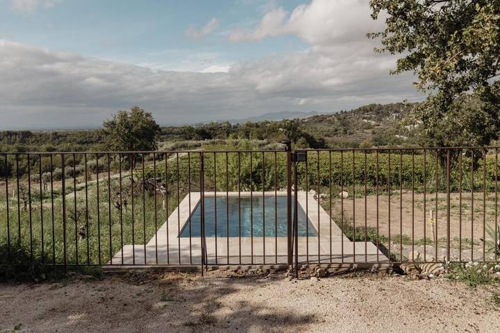 Location de vacances pour 5 personnes, avec vue ainsi que piscine et jardin, animaux acceptés à Mormoiron - 2