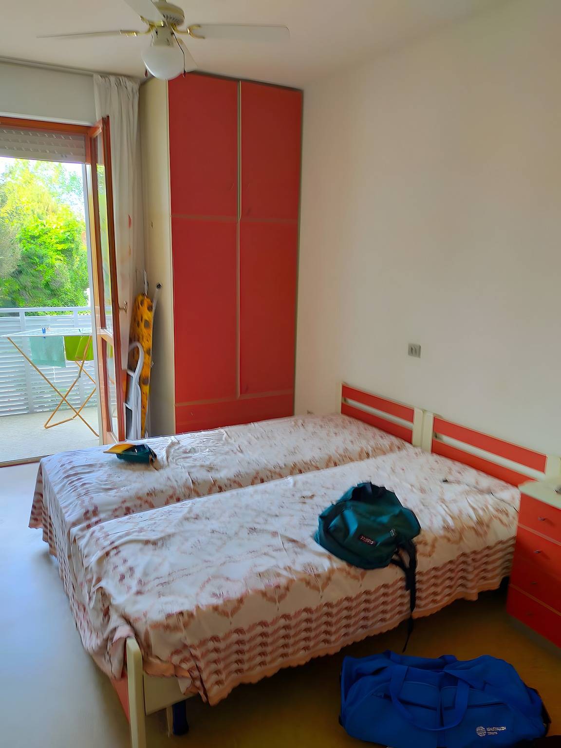 Ganze Wohnung, Apartment „Appartamento Lignano Sabbiadoro“ mit Meerblick, Gemeinschaftspool und Wlan in Lignano Sabbiadoro, Udine Provinz