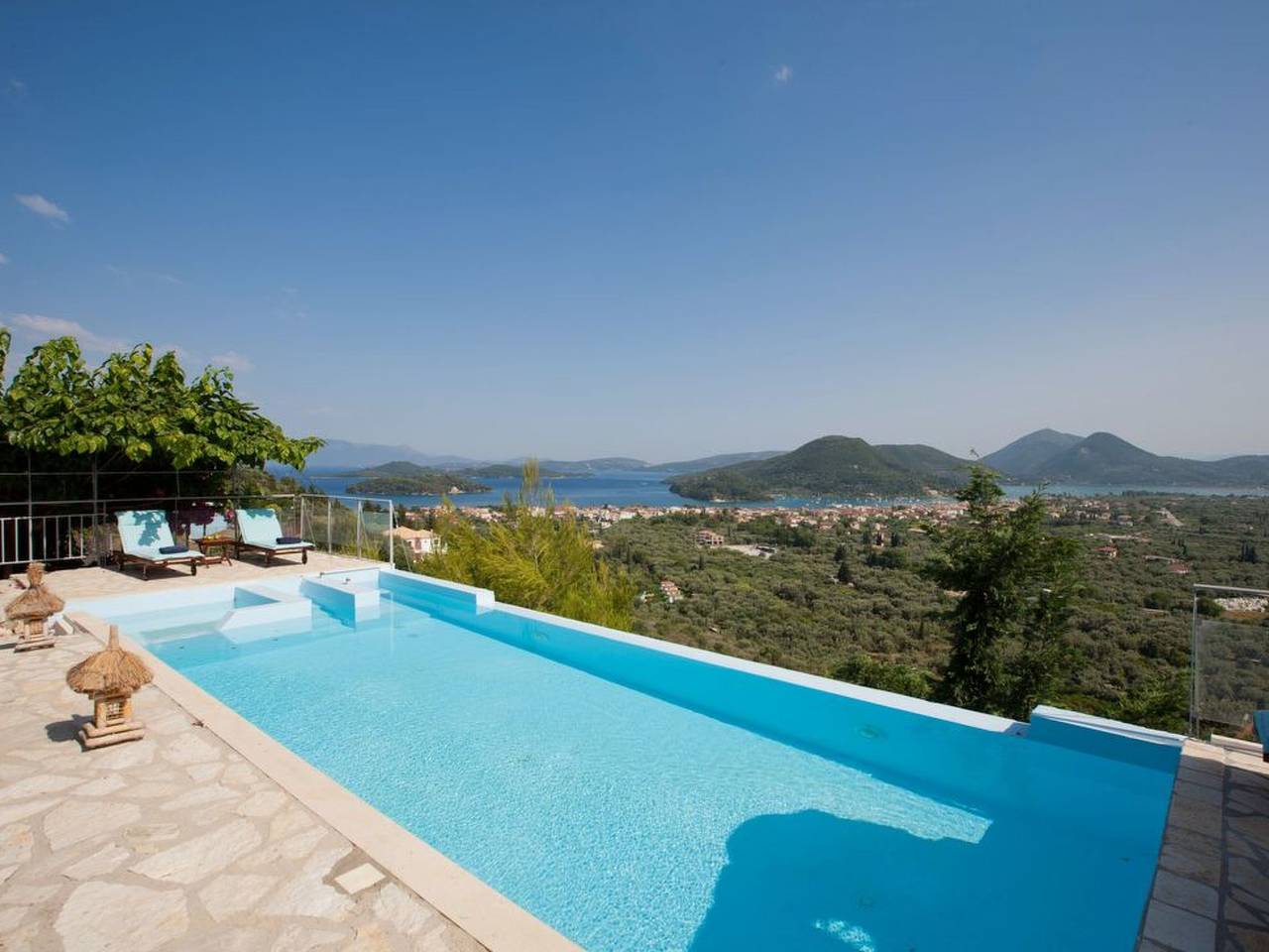 Finca "Lily" mit Infinity-Pool in Nydri, Griechenland