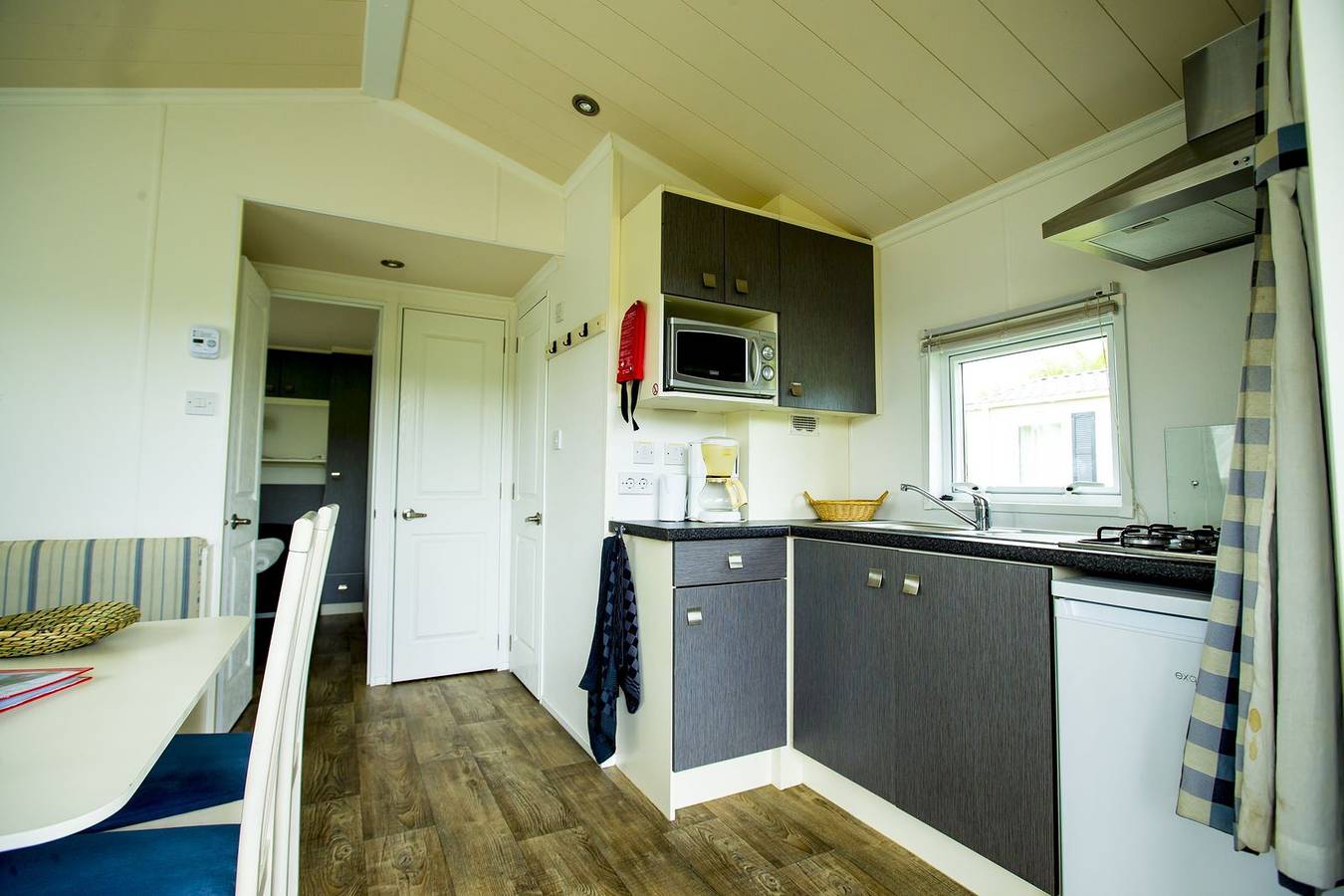 Recreatiepark Duinhoeve — Delta Lodge | 4 Personen in Nordbrabant