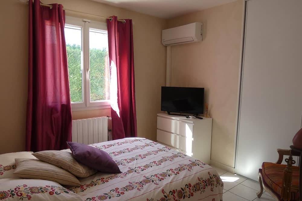 Single-storey house with swimming pool 10 minutes from the beach in Villeneuve-lès-Maguelone, Côte d'Améthyste