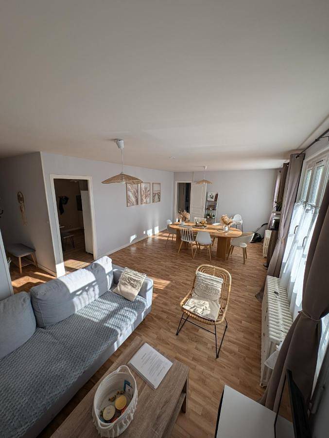 Appartement entier, Gîte Le 101ème dans le centre de Ste Mère Église in Sainte-Mère-Église, Région de Cherbourg