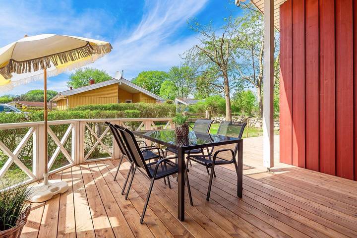 Ferienhaus für 12 Personen, mit Sauna und Whirlpool sowie Garten, mit Haustier in der Lübeck