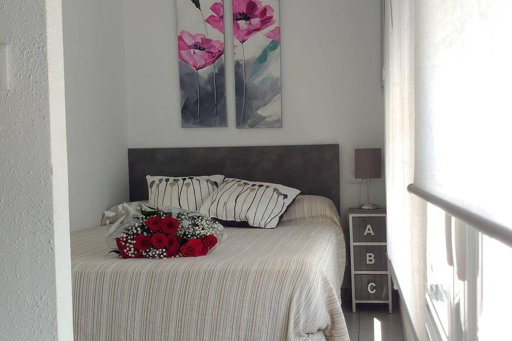 Ganze Wohnung, Fantastische Loft-Wohnung Am Strand Mit Allen Dienstleistungen (Wifi, A / C) in El Barrio, San Juan Playa
