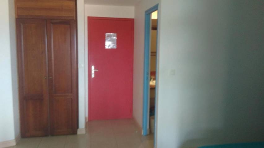 Gîte pour 4 personnes, avec terrasse et vue dans Anse Caritan - 2