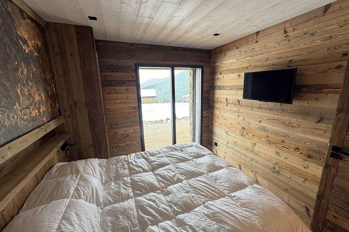 Chalet 115m2 haut de gamme dans station de ski idéal 2 familles (8-10 personnes) in Saint-Pierre-dels-Forcats, Parc naturel régional des Pyrénées catalanes