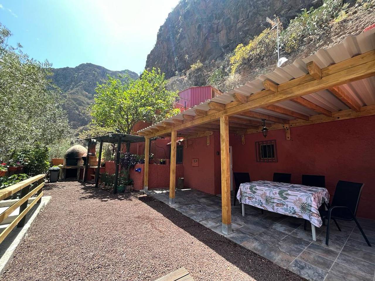 Casa acogedora con vista a la montaña en Ingenio in Ingenio, Gran Canaria Este